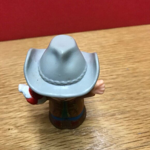 2016 Fisher Price Little People FARMER JED Caring For Animals Farm 3" - Picture 6 of 8